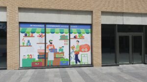 COVERING VITRINE PARIS 4