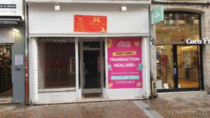 COVERING VITRINE STOREE RETAIL 4