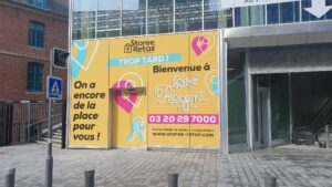 COVERING VITRINE STOREE RETAIL 5