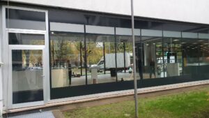 CREATION FAUSSE VERRIERE EN VINYLE-1