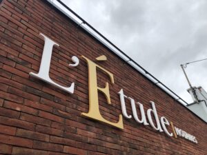 ENSEIGNE-BARDAGE BRIQUE-4