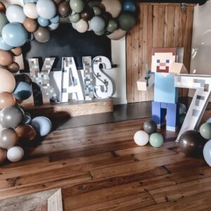 STRUCTURES EN CARTON 7